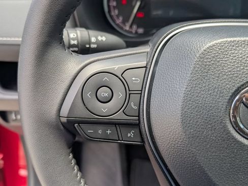 Used 2025 Toyota RAV4 XLE Premium FWD image 16