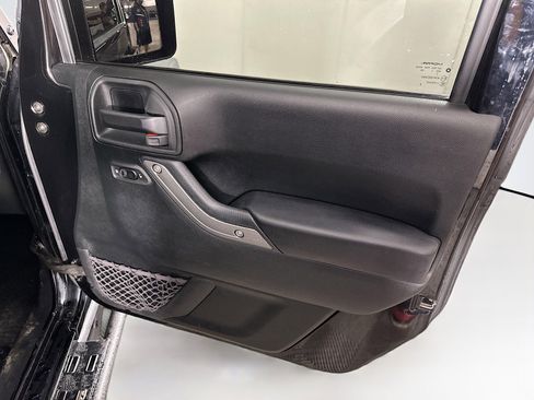 Used 2017 Jeep Wrangler Sport w/ Quick Order Package 24S image 24