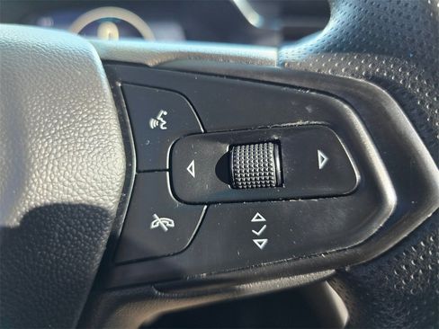 Used 2022 Chevrolet Bolt LT image 31