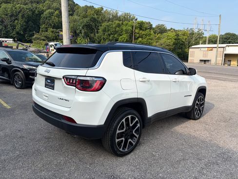 Used 2018 Jeep Compass Limited w/ Navigation Group AWD/4WD image 5