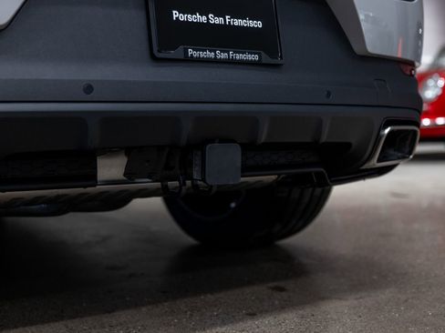 New 2026 Porsche Cayenne image 25