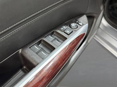 Used 2016 Acura TLX FWD image 28