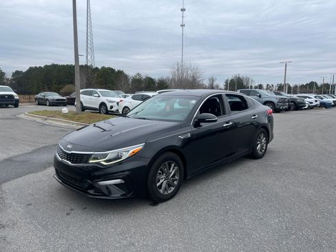 Used 2019 Kia Optima LX image 4