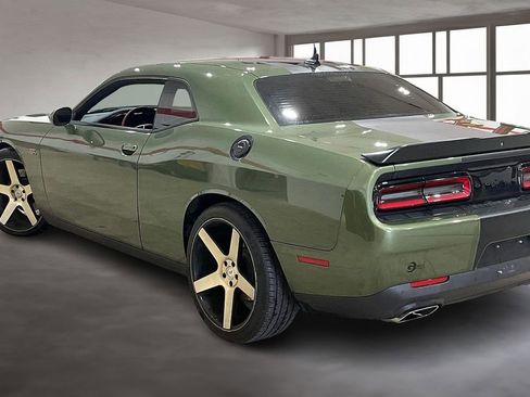 Used 2019 Dodge Challenger R/T Scat Pack w/ Stars & Stripes Edition image 13