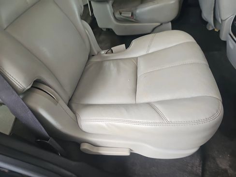 Used 2013 GMC Yukon Denali image 34