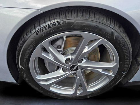 Used 2022 Audi e-tron GT Premium Plus AWD/4WD image 9