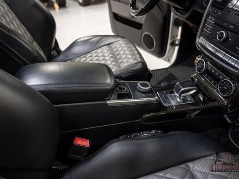 Used 2018 Mercedes-Benz G 65 AMG 4MATIC image 27