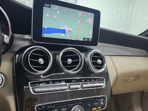 Used 2018 Mercedes-Benz C 300 4MATIC Cabriolet w/ Multimedia Package image 33