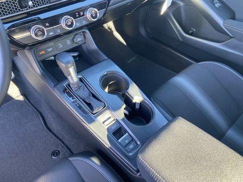 Used 2025 Honda Civic Sport image 23