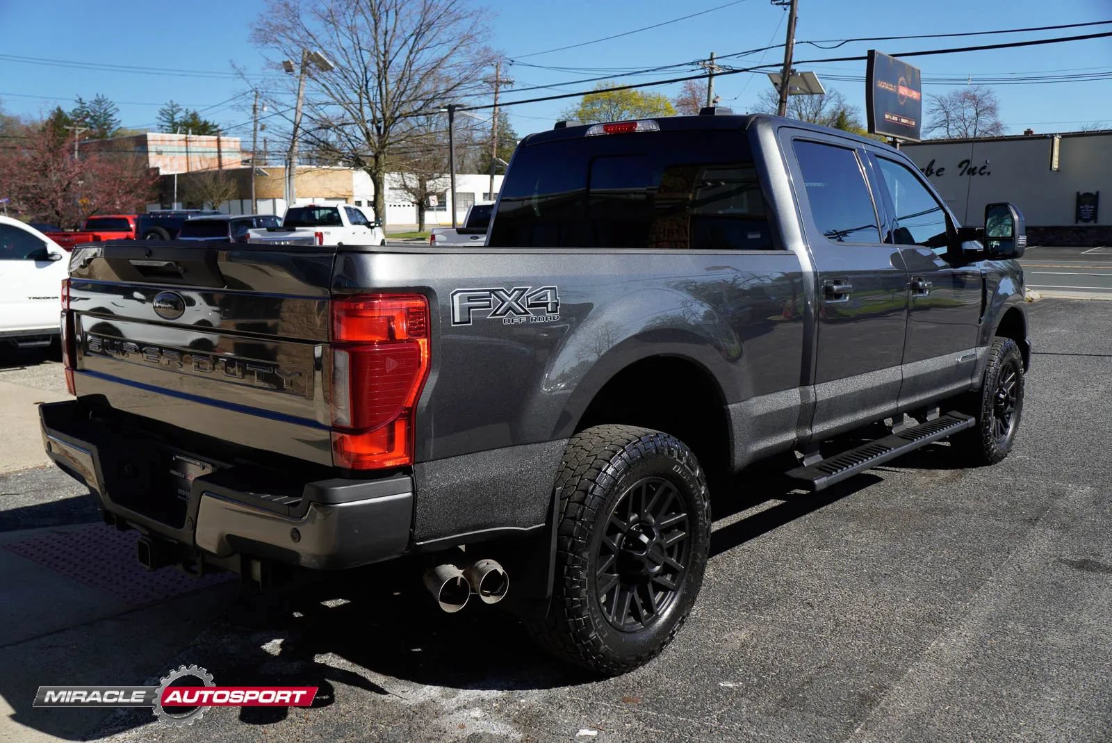 Used 2020 Ford F350 Lariat AWD/4WD image 8