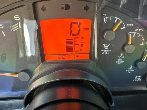 Used 1996 Chevrolet Corvette Convertible RWD image 2