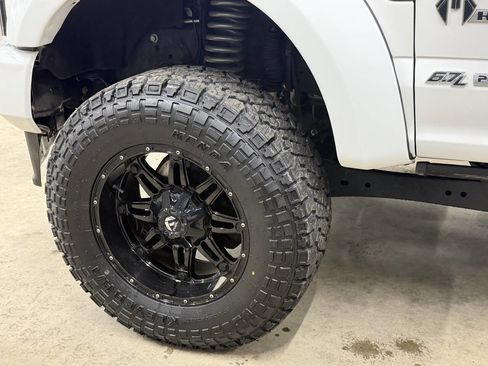 Used 2021 Ford F250 Lariat image 36