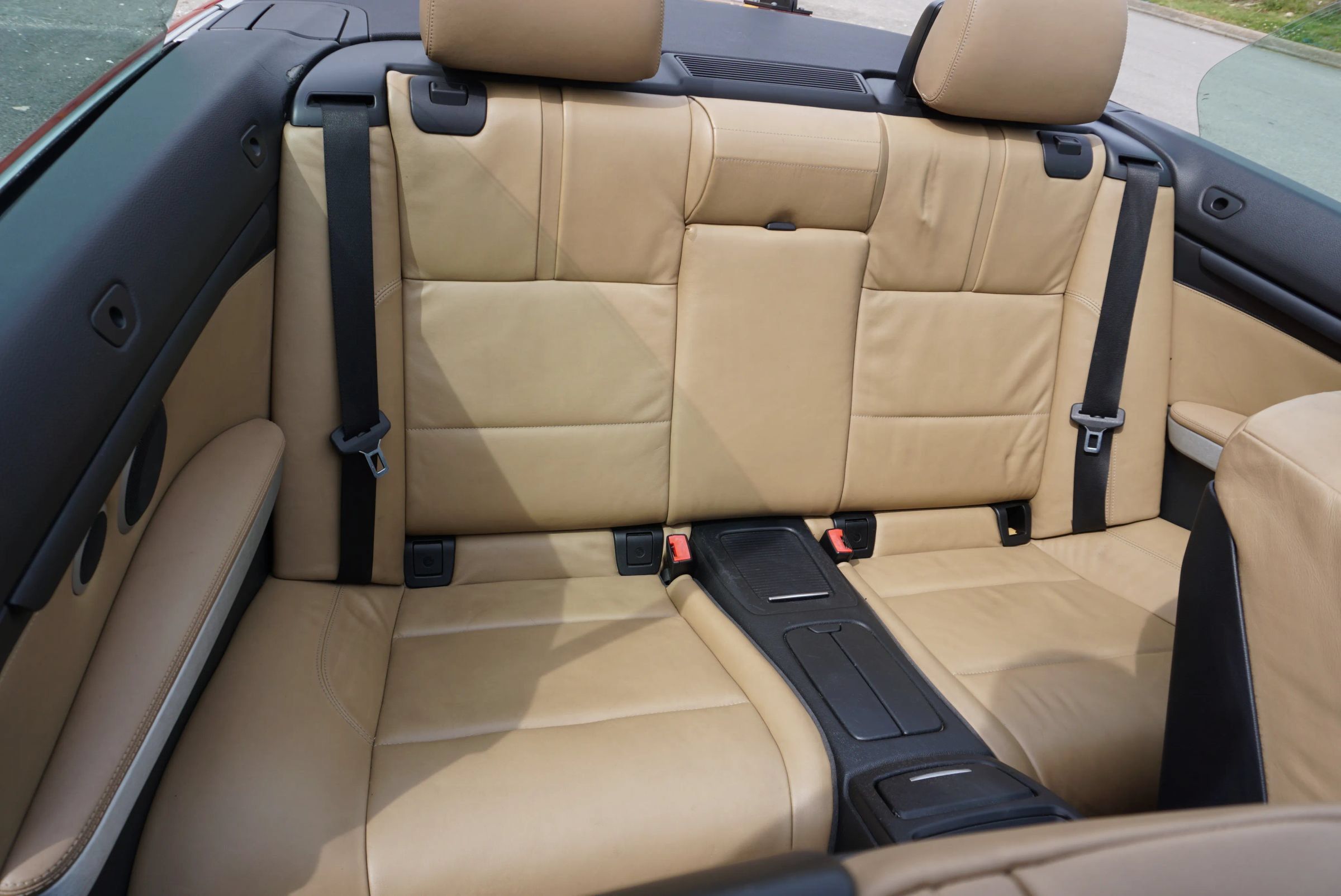 Used 2010 BMW M3 Convertible RWD image 17