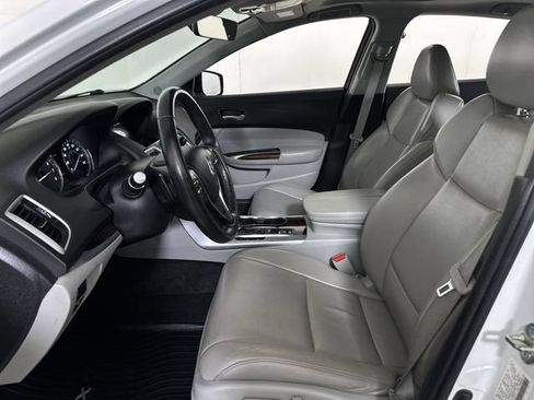 Used 2015 Acura TLX w/ Technology Package FWD image 20