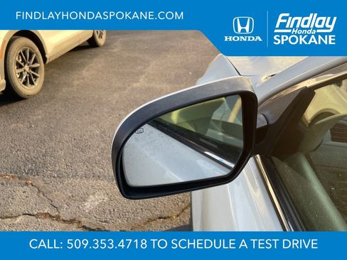 Used 2011 Subaru Outback 2.5i Limited image 6