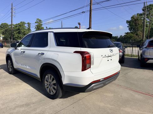 Used 2024 Hyundai Palisade SEL FWD image 5