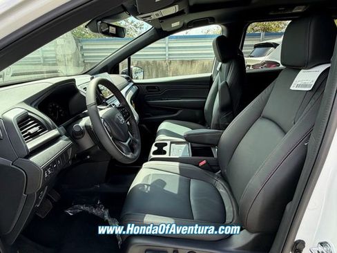 New 2026 Honda Odyssey Sport-L image 6