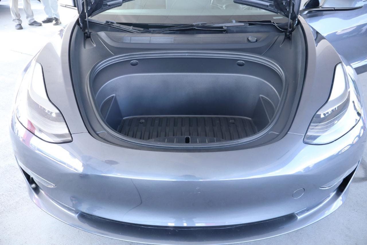 Used 2023 Tesla Model 3 Standard Range RWD image 37