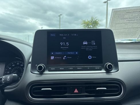 Used 2022 Hyundai Kona SE FWD image 28