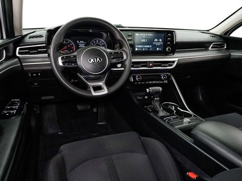 Used 2021 Kia K5 LXS image 8