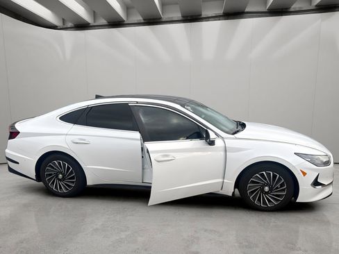 Used 2023 Hyundai Sonata Limited FWD image 5