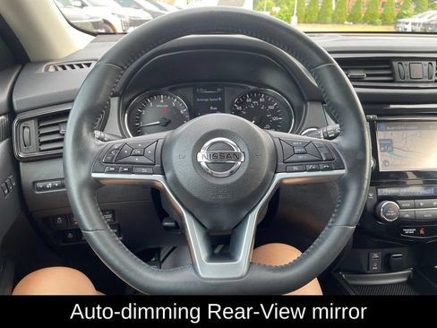 Used 2017 Nissan Rogue SL w/ SL Premium Package AWD/4WD image 20