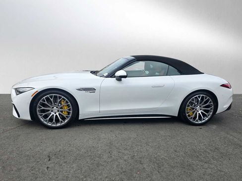 New 2026 Mercedes-Benz SL 63 AMG 4MATIC image 6