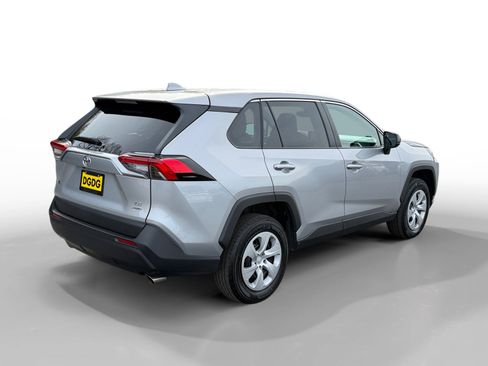 Used 2024 Toyota RAV4 LE image 5