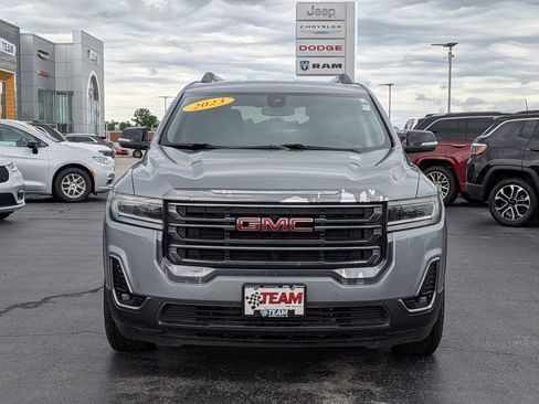 Used 2023 GMC Acadia AT4 w/ Preferred Package AWD/4WD image 2