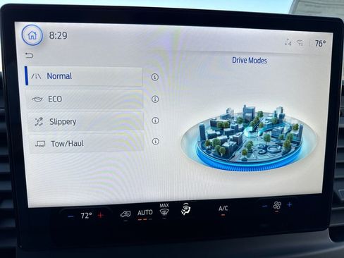 New 2026 Ford Transit 250 148 Medium Roof image 31