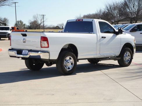 Used 2024 RAM 2500 Tradesman w/ Chrome Appearance Group image 4