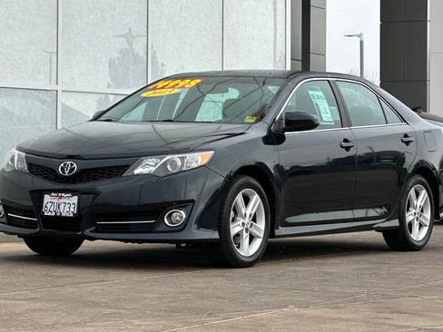 Used 2013 Toyota Camry SE image 8