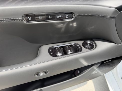 New 2026 Genesis G90 3.5T Prestige AWD/4WD image 11