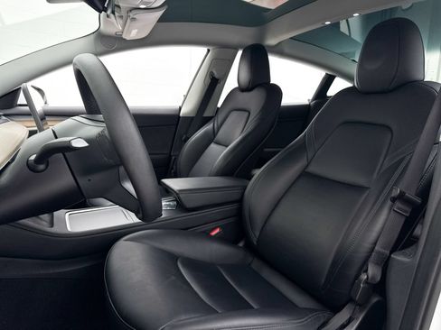 Used 2023 Tesla Model 3 Standard Range RWD image 21
