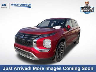 Used 2024 Mitsubishi Outlander SE video 1