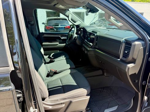 Used 2023 Chevrolet Silverado 1500 RST w/ Protection Package AWD/4WD image 14
