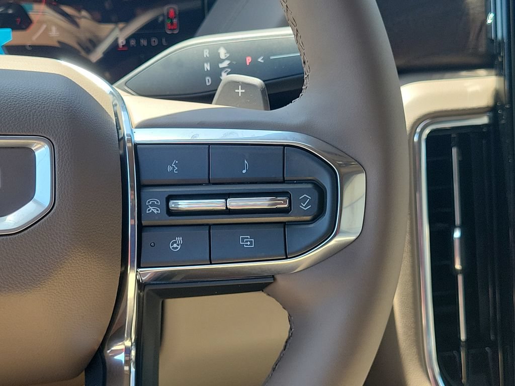 New 2026 GMC Yukon Denali w/ Denali Reserve Package AWD/4WD image 22