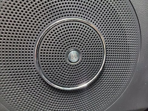 Used 2022 Ford Expedition Max Limited image 22