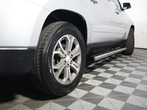 Used 2016 GMC Acadia SLT w/ Open Road Package AWD/4WD image 11