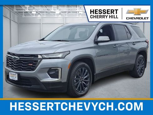 Certified 2023 Chevrolet Traverse RS w/ LPO, Floor Liner Package AWD/4WD image 1
