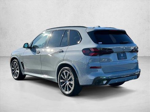 Used 2026 BMW X5 xDrive50e w/ M Sport Package AWD/4WD image 9