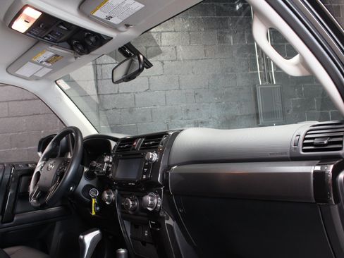 Used 2018 Toyota 4Runner TRD Pro AWD/4WD image 48