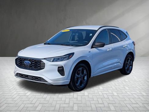 Used 2023 Ford Escape ST-Line w/ Tech Pack #1 image 2