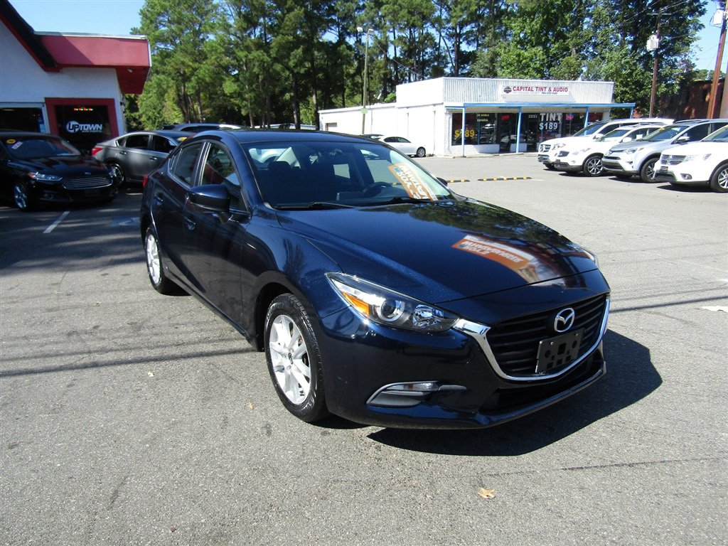 Used 2017 MAZDA MAZDA3 Sport w/ Preferred Equipment Package FWD image 9