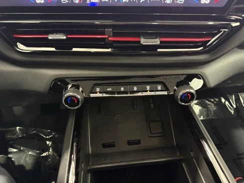 Used 2024 Chevrolet Silverado EV RST image 38