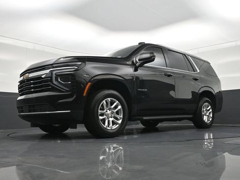 Used 2025 Chevrolet Tahoe LT RWD image 25