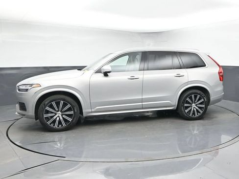 Used 2023 Volvo XC90 B5 Core w/ Climate Package AWD/4WD image 4