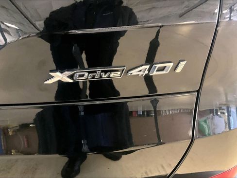 Used 2022 BMW X5 xDrive40i w/ Premium Package image 10