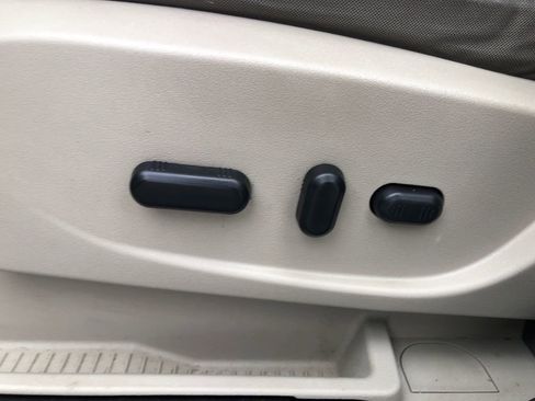 Used 2014 Ford Escape SE w/ Equipment Group 201A image 21