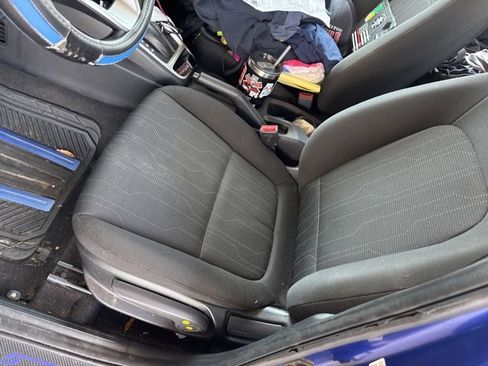 Used 2021 Hyundai Venue SE image 9